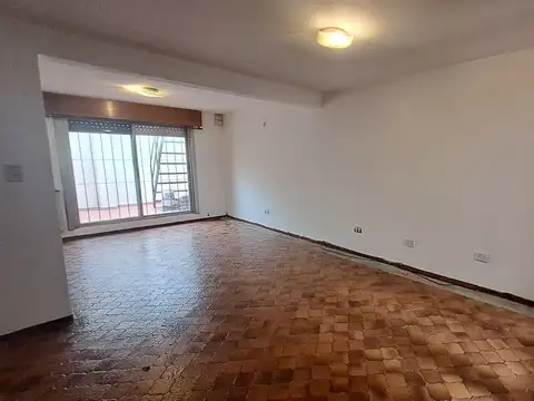 Casa en Venta en Quilmes, USD 95.000