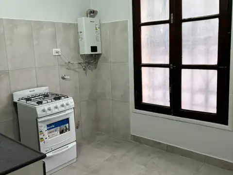 Local en Alquiler en Zona Centro, $ 2.300.000