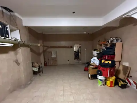 venta Local con monoambiente 2 baños 2 ingresos!  oportunidad Saavedra