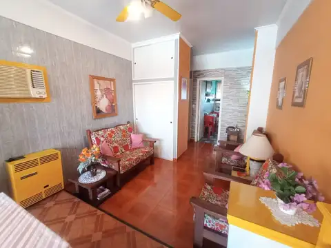 Departamento 3 ambientes con balcón villa Urquiza