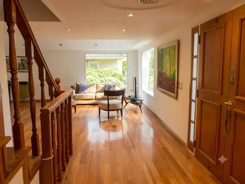 Casa en Alquiler de 4 dormitorios