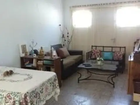 Terreno en Venta en Villa del Parque, USD 160.000