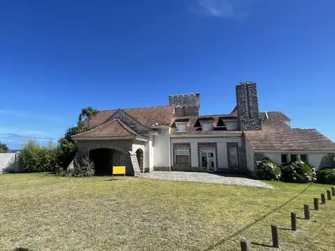 VENTA LOCAL PROYECTO COMERCIAL ACANTILADOS PH