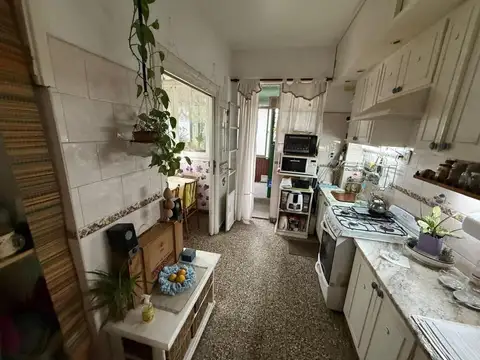 VENTA V. del Parque Dto 3 amb, escritorio por esc.