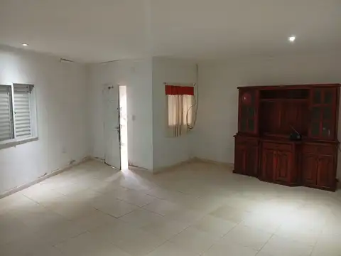 Calle Grandoli 9300