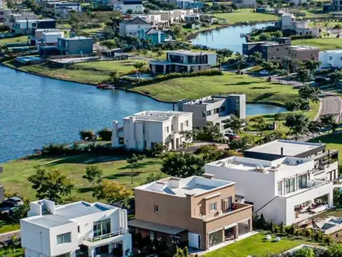 Terreno en venta - 630Mts2  - Puertos del Lago