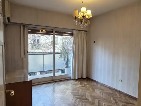 Departamento 6 ambientes con 2 baños