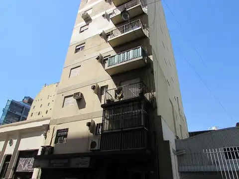  Piedras al 400 8° - Monoambiente con división