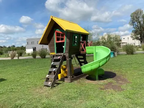 Terreno en Venta en Pilar Del Este, USD 70.000