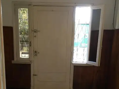 Alquiler tipo casa de 3 ambientes en planta baja .,San André