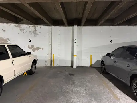 Diagonal 73 e/ 55 y 56 1500