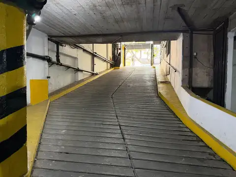 Diagonal 73 e/ 55 y 56 1500