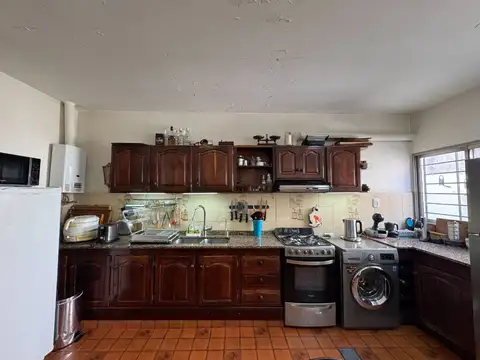 Depto Tipo Casa en Venta con 1 cocheras