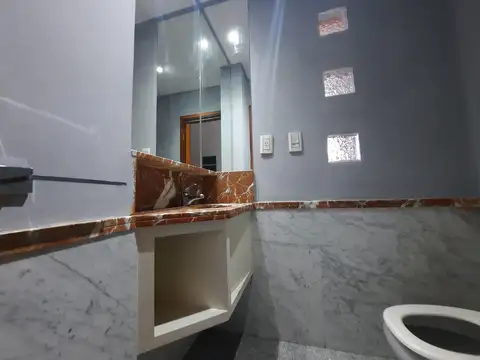 Departamento 3 ambientes con 2 baños