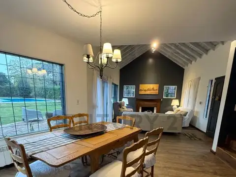 Casa en Alquiler en City Bell, USD 2.100