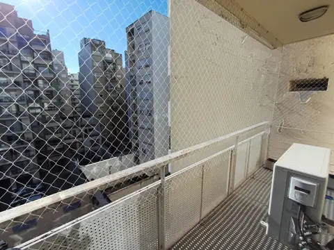 Nahuel Huapi 4900, Piso 6