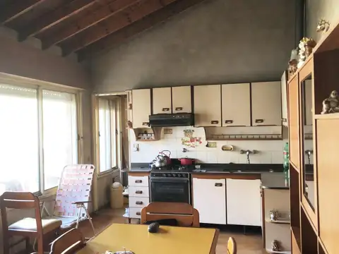 Depto Tipo Casa en Venta de 3 ambientes