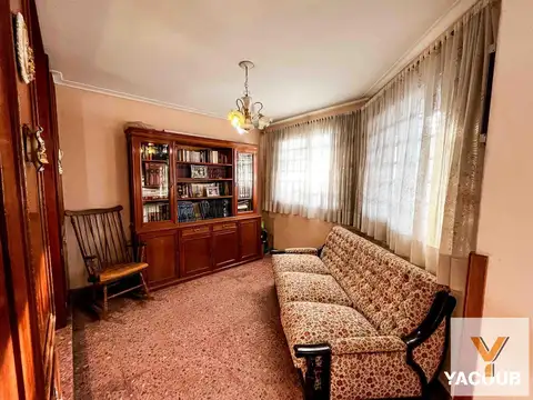 Casa 7 ambientes con 3 baños