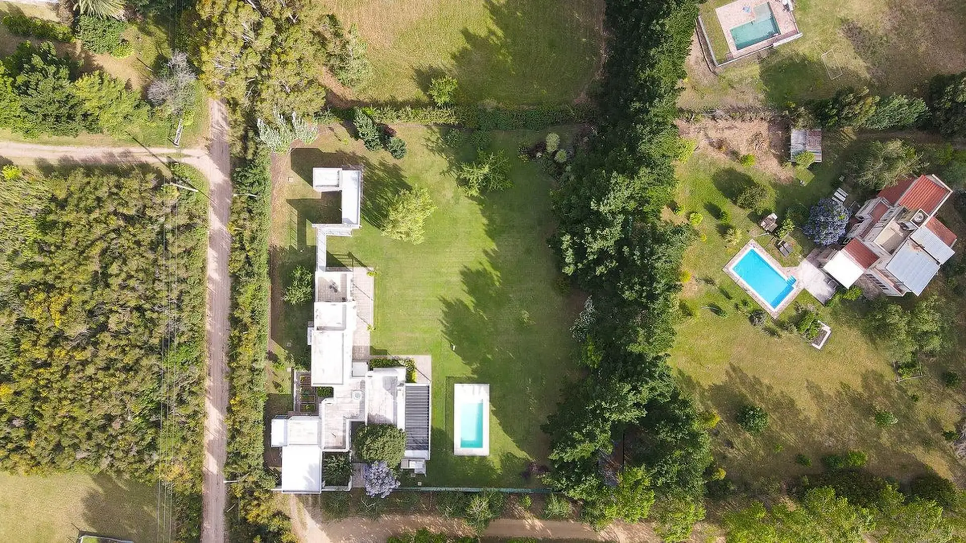 Hermosa casa en venta, "Chacras del paraiso"