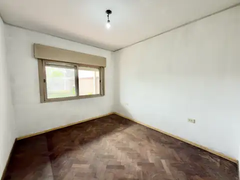 Casa en venta en Del Viso | 3 amb | Jardín al frente y al fondo