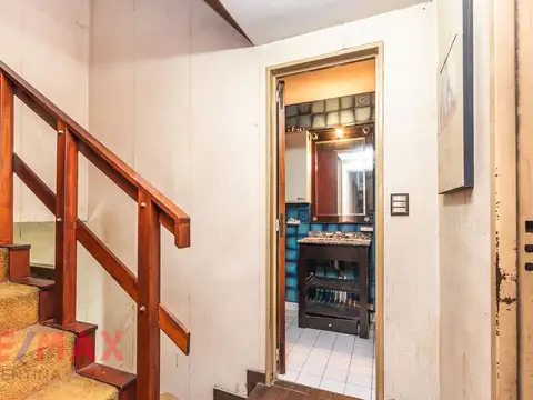 VENTA CASA 6 AMB VILLA SARMIENTO A REFACCIONAR