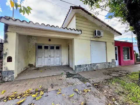 VENTA CASA A REFACCIONAR EN SJN 