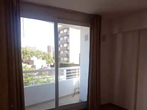 Departamento en Alquiler en Rosario, $ 650.000