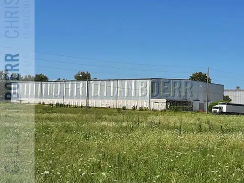 PARQUE IND CAMPANA - 5.100M LOGISTICOS - 4 DOCKS DE CARGA -