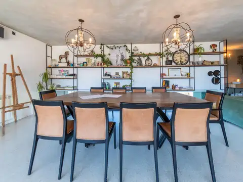 Casa 6 ambientes con 3 baños