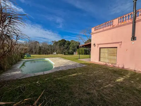 Casa en Venta con 1 cochera