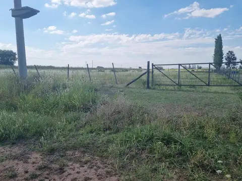 Terreno en Venta en Alvarez, USD 170.000