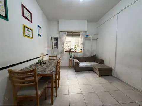 Avenida Teniente General Donato Álvarez 700