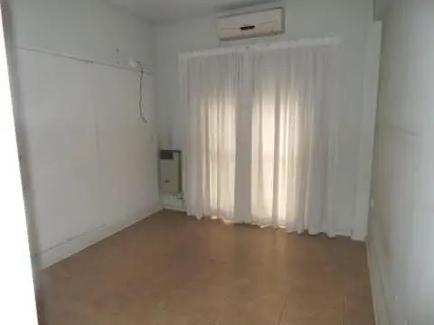 DEPARTAMENTO 3 AMBIENTES - LOMAS DE ZAMORA - ESTE, GRAN BS. AS. SUR