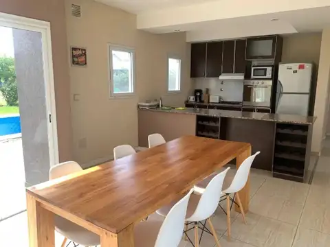 Casa a la venta en El Cantón