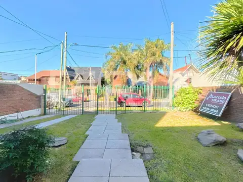 Casa  Venta 5 ambientes en Castelar Norte