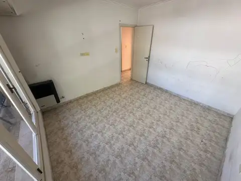 Depto Tipo Casa 4 ambientes con 2 baños