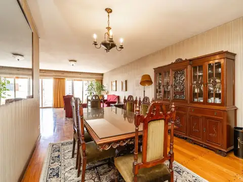 Departamento en Alquiler con 1 cocheras
