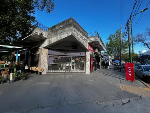 LOCAL COMERCIAL EN ESQUINA - ITUZAINGÓ NORTE