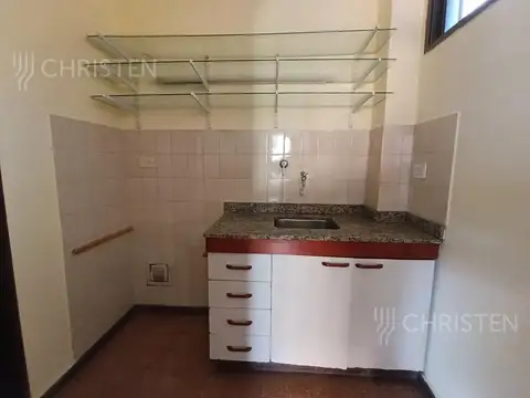Local en Alquiler en Santa Fe, $ 380.000