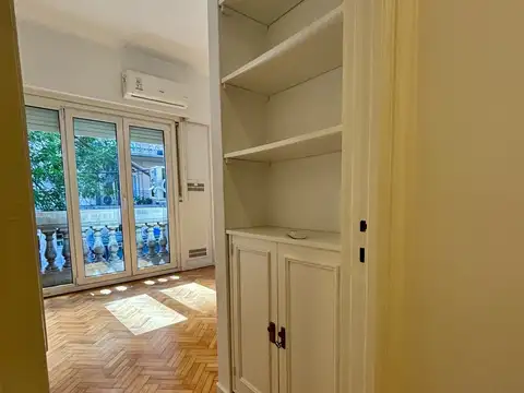 Departamento en Alquiler con 1 cocheras