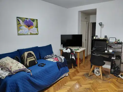 DEPARTAMENTO 2 AMBIENTES. 25 DE MAYO 242 AVELLANEDA.