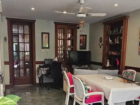 Casa en Venta en Flores Norte, USD 395.000