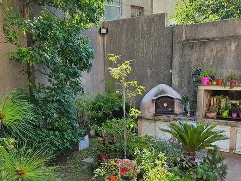 CASA SOÑADA DE 5 AMBIENTES  C/DEP, JARDIN,TERRAZA Y GARAGE 2