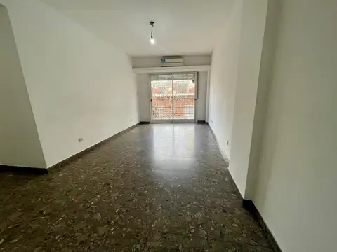 Departamento en Venta en Almagro, USD 129.000