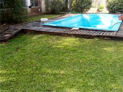 Casa en Venta con 1 cochera