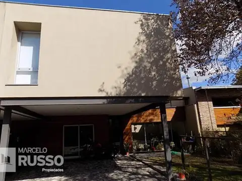 Casa 3 ambientes con 3 baños