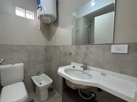 Venta 1 ambiente con amplio amplio balcón a estrenar Caballito