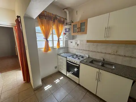 Depto Tipo Casa en Venta en Ramos Mejia, USD 38.000