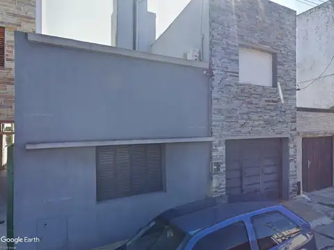 Casa en Alquiler - 2 Dormitorios 1 Baño - 323mts - La Plata