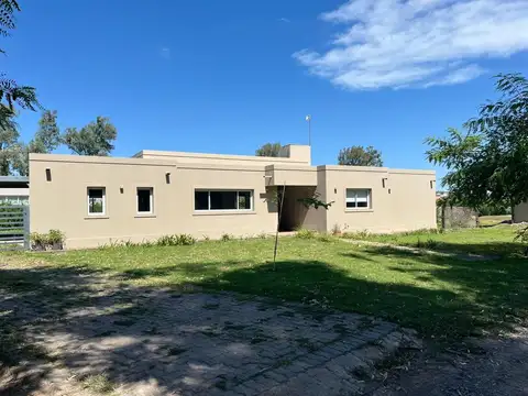 Exc Casa 3 Dorm Vta pileta/qcho/gge Praderas S Lorenzo Chico